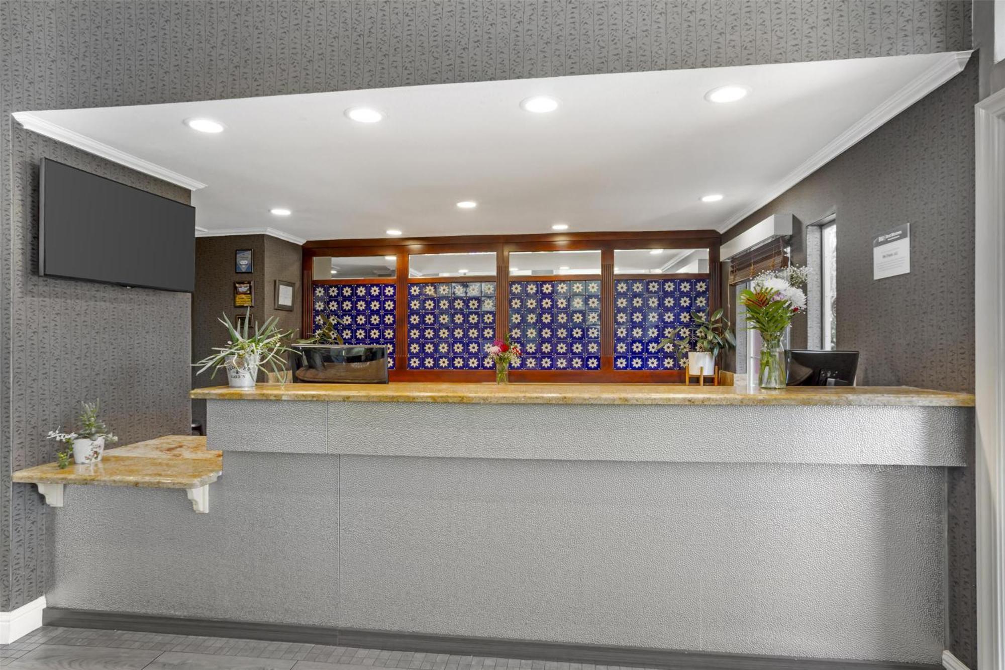 迪克森戴维斯贝斯特韦斯特优质酒店 外观 照片